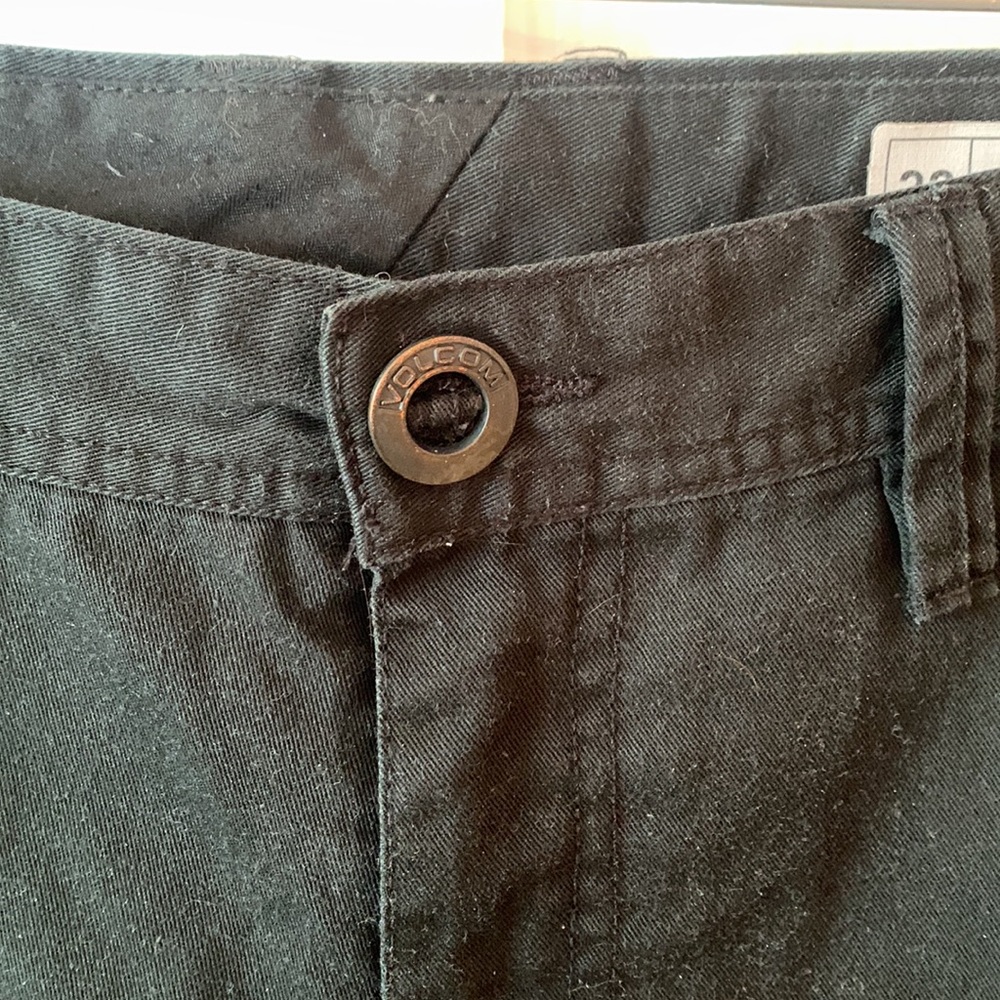 Volcom Black Mens Shorts - Picture 3 of 9